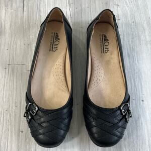 Cliffs By White Mountain Black Slip On Flats Woven Buckle Accent Shoe Size 7M